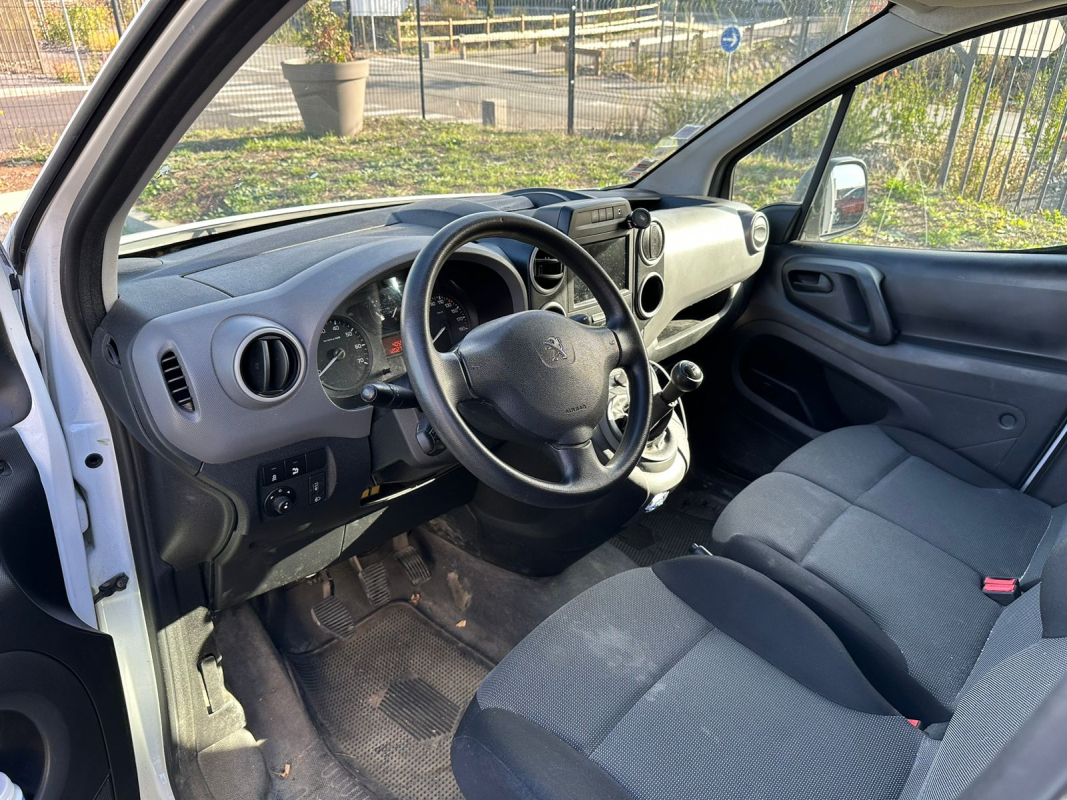 Peugeot Partner — 11
