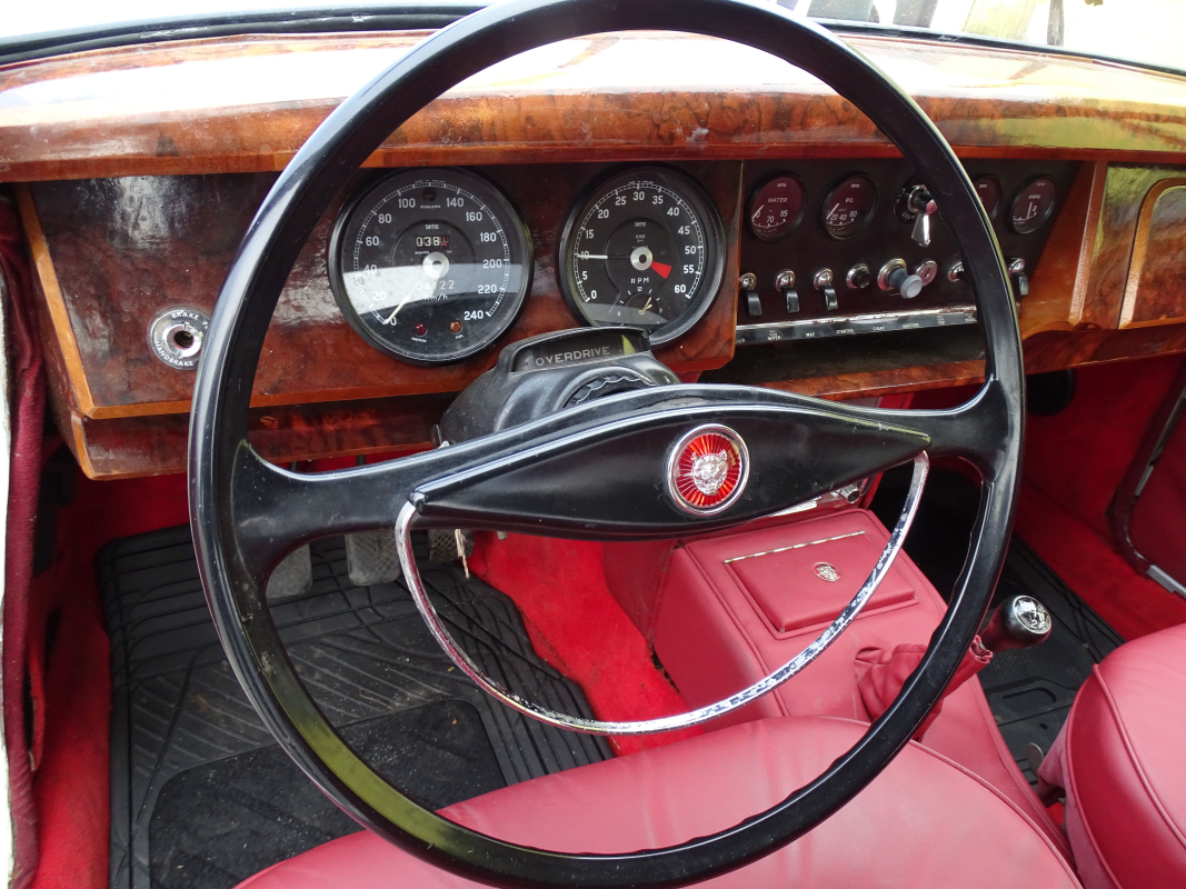 Jaguar MK2 — 27