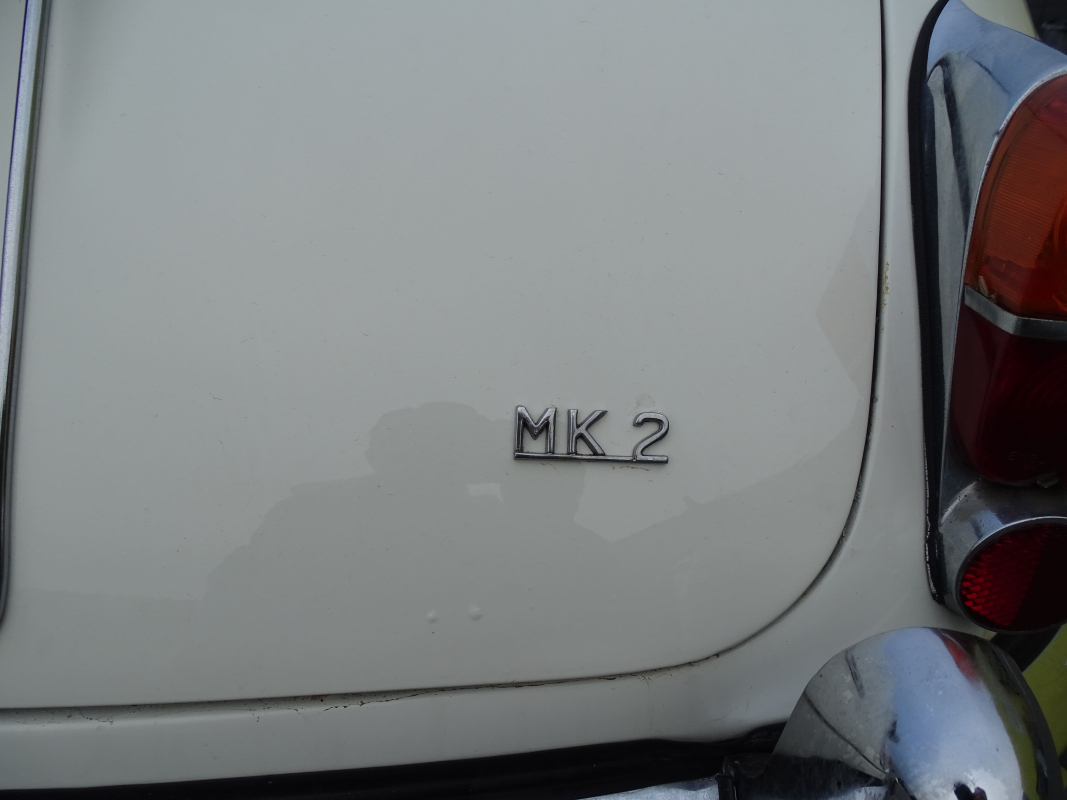 Jaguar MK2 — 37
