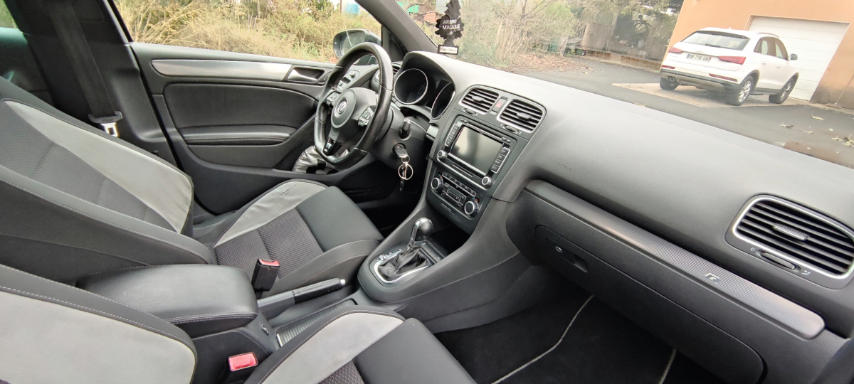 Volkswagen Golf — 12