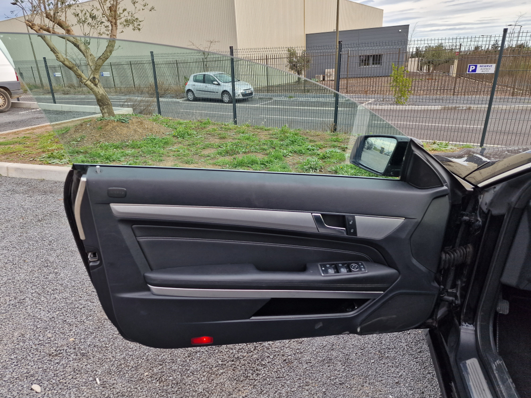 Mercedes Classe E — 16