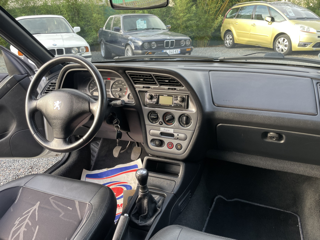 Peugeot 306 Cabriolet — 16