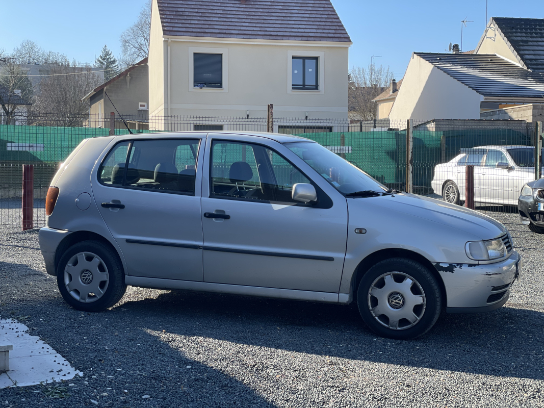 Volkswagen Polo — 4