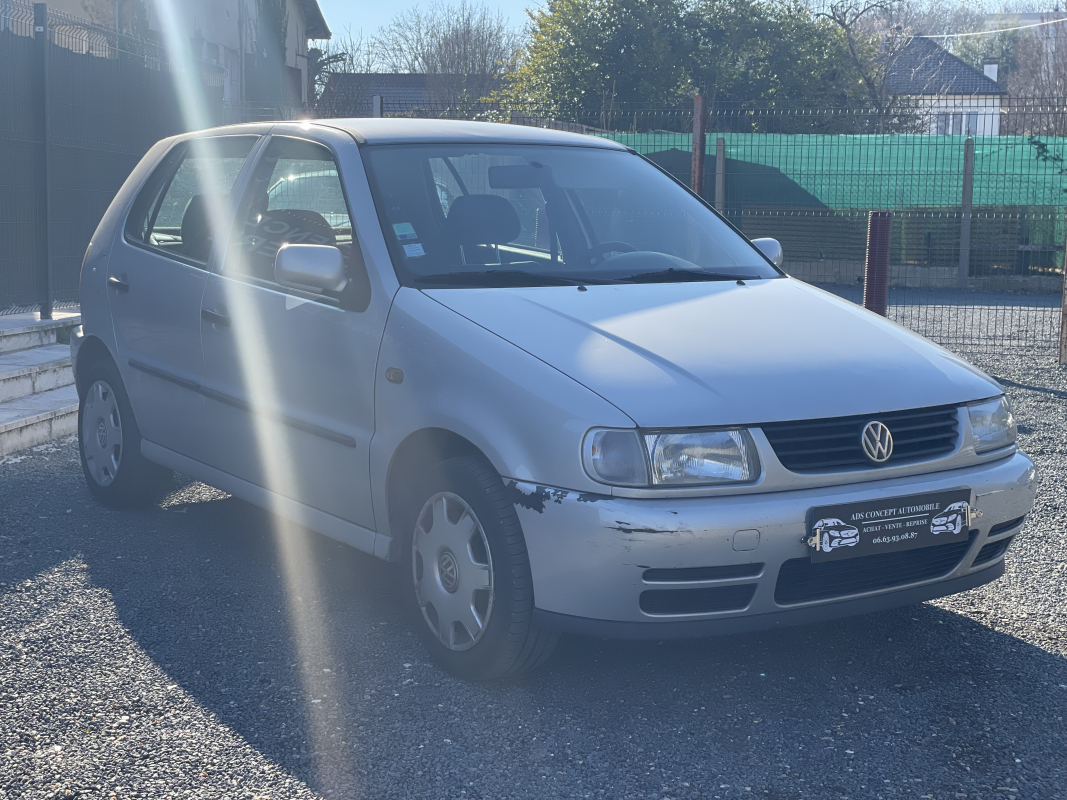 Volkswagen Polo — 3
