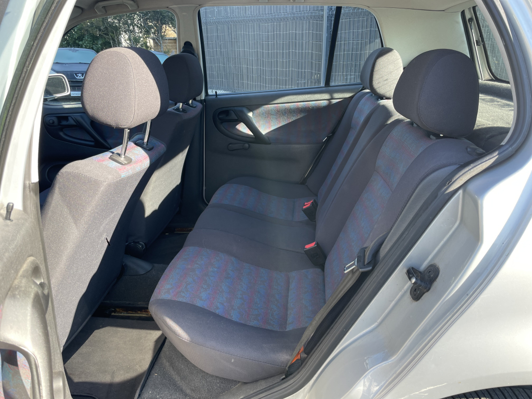 Volkswagen Polo — 9