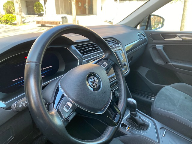 Volkswagen Tiguan — 18
