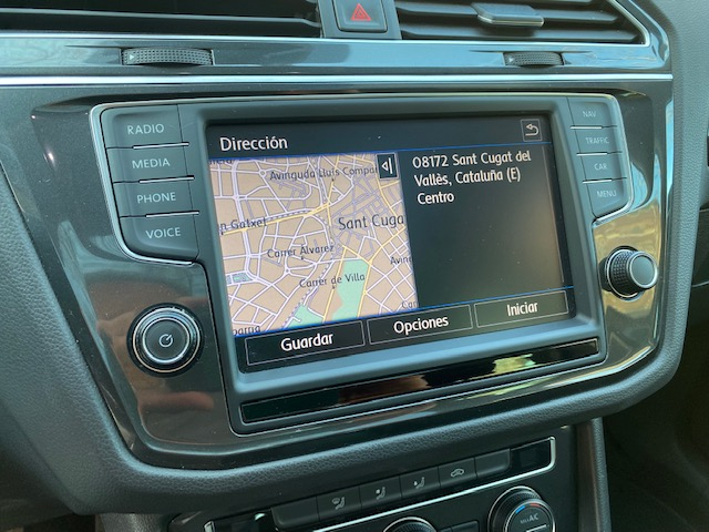 Volkswagen Tiguan — 22