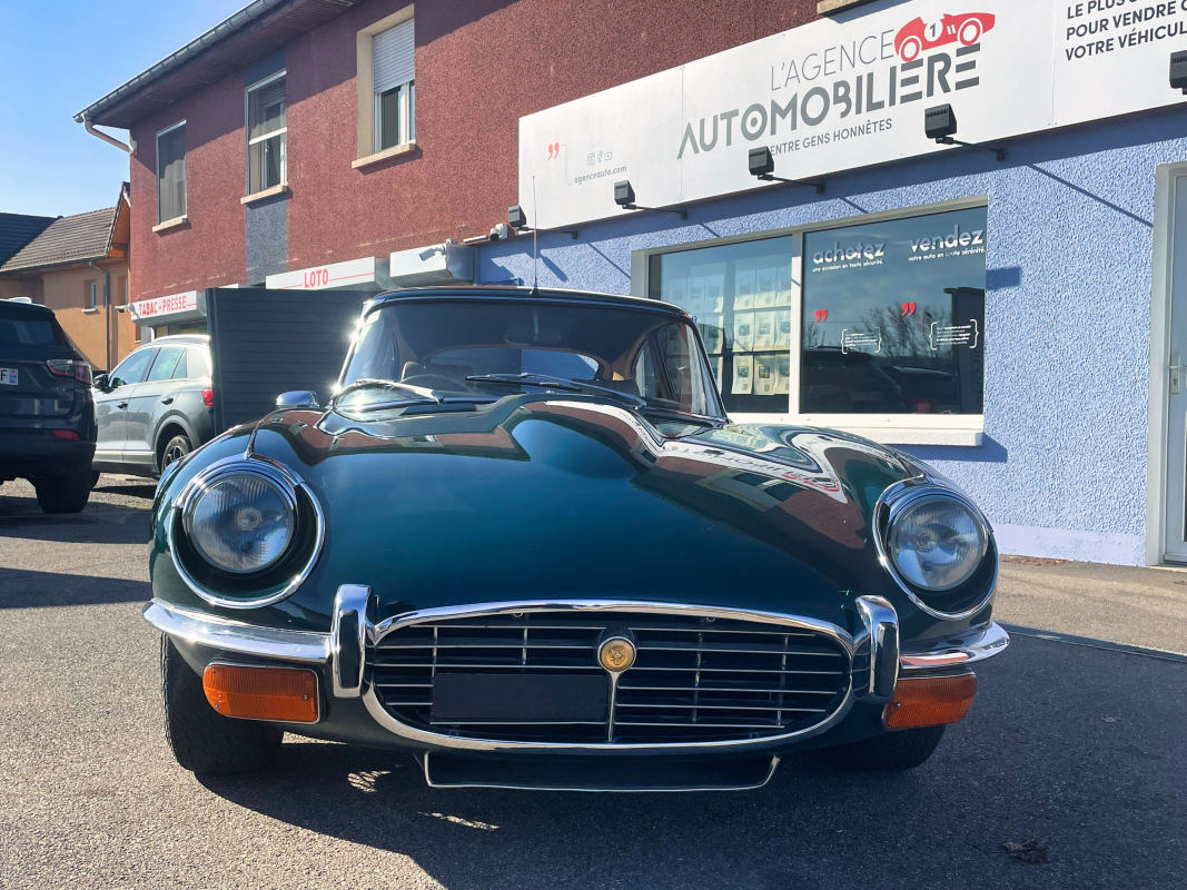 Jaguar Type E — 2