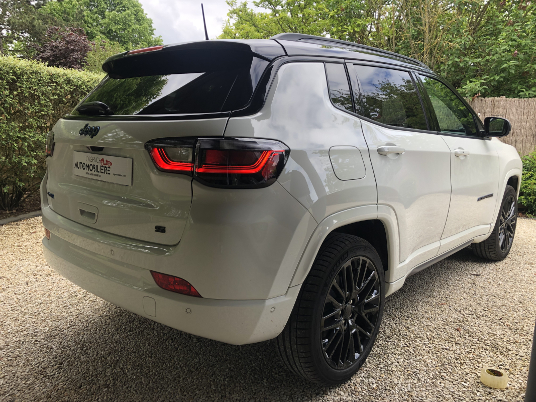 Jeep Compass — 5