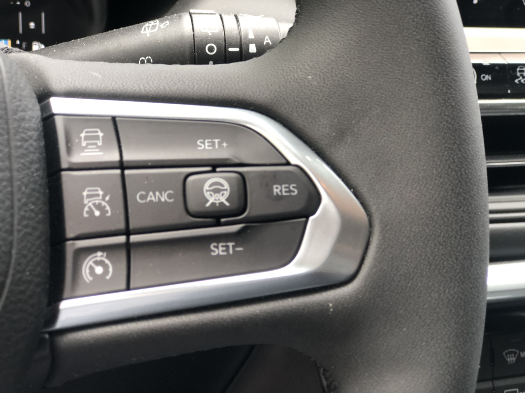Jeep Compass — 23