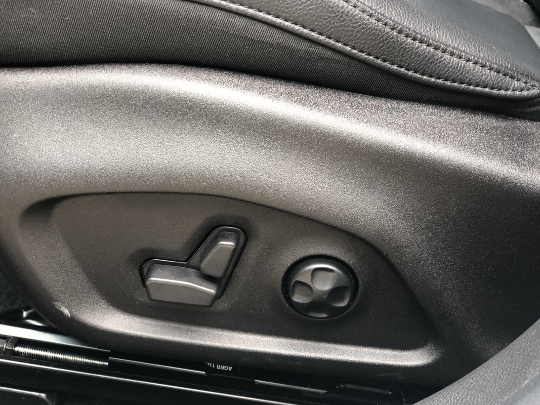 Jeep Compass — 33