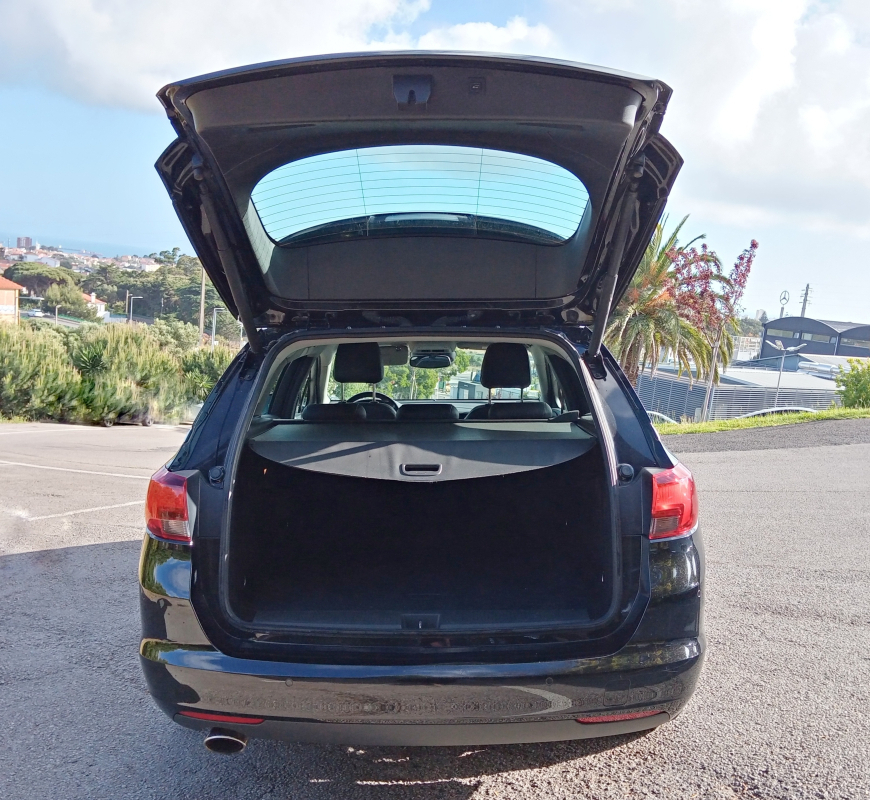 Opel Astra — 10