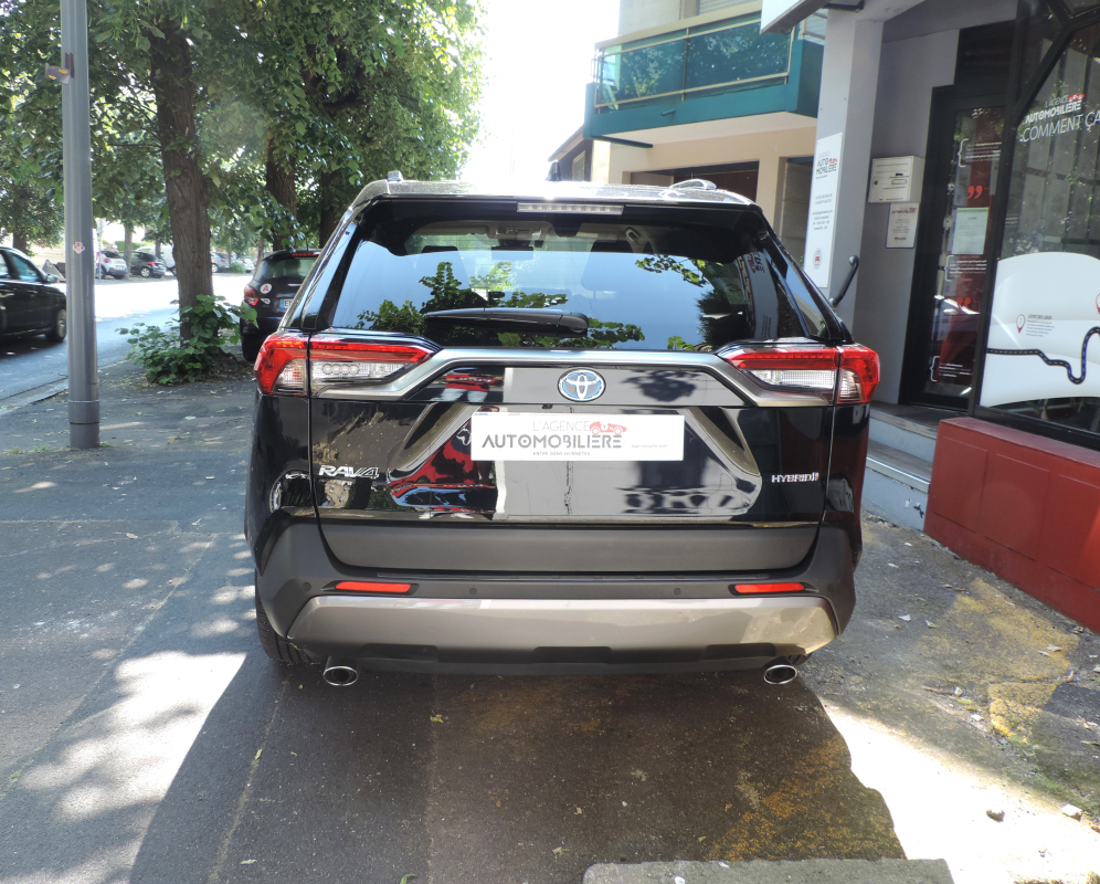 Toyota RAV4 — 5