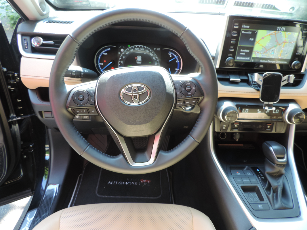 Toyota RAV4 — 17