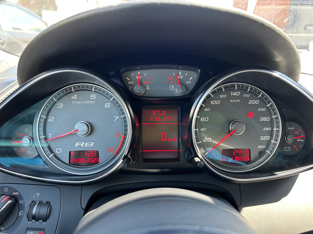 Audi R8 — 16