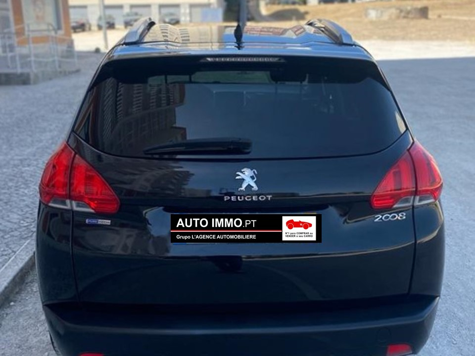 Peugeot 2008 — 6