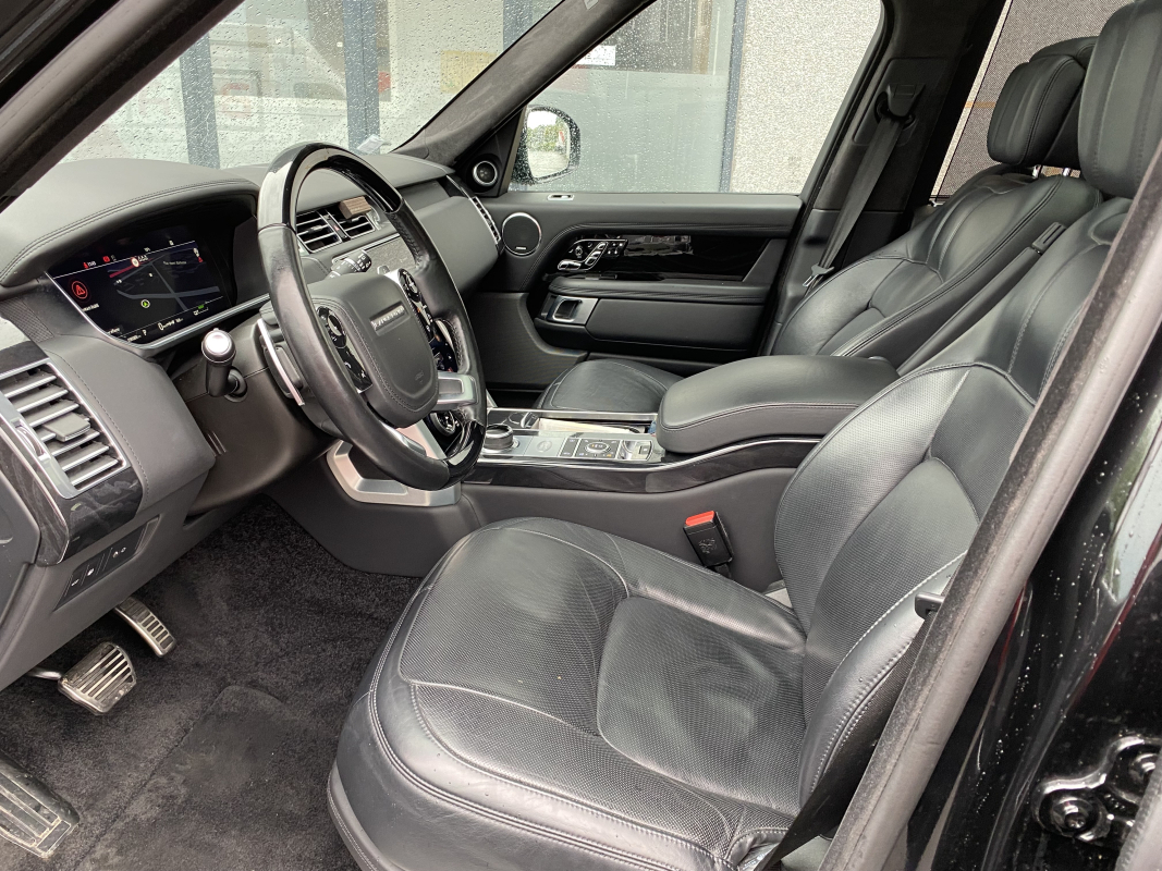 Land Rover Range Rover — 30