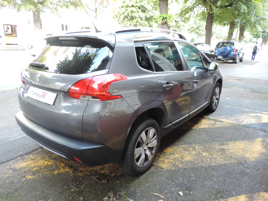 Peugeot 2008 — 4