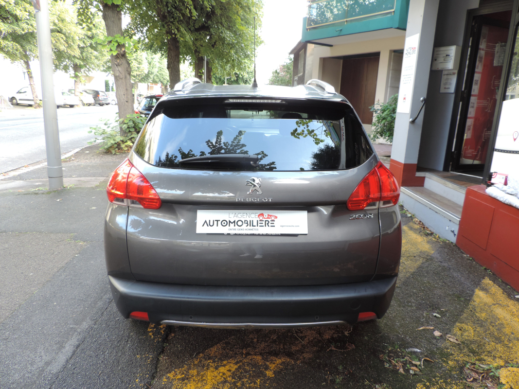 Peugeot 2008 — 5