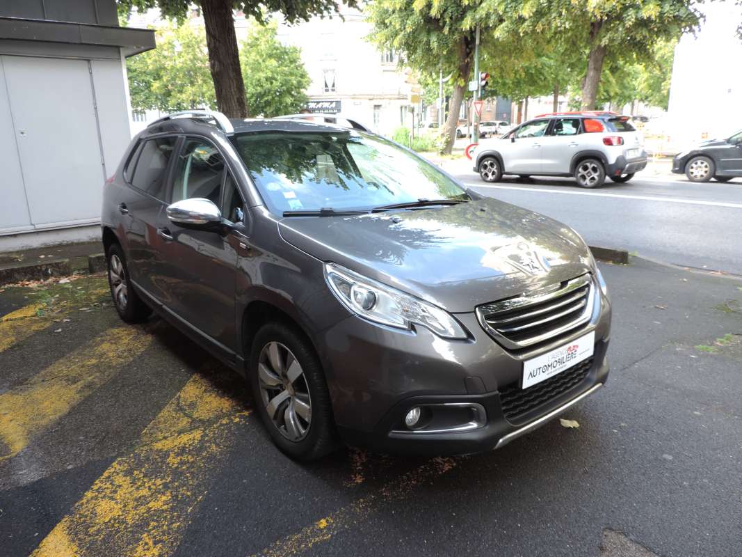 Peugeot 2008 — 3