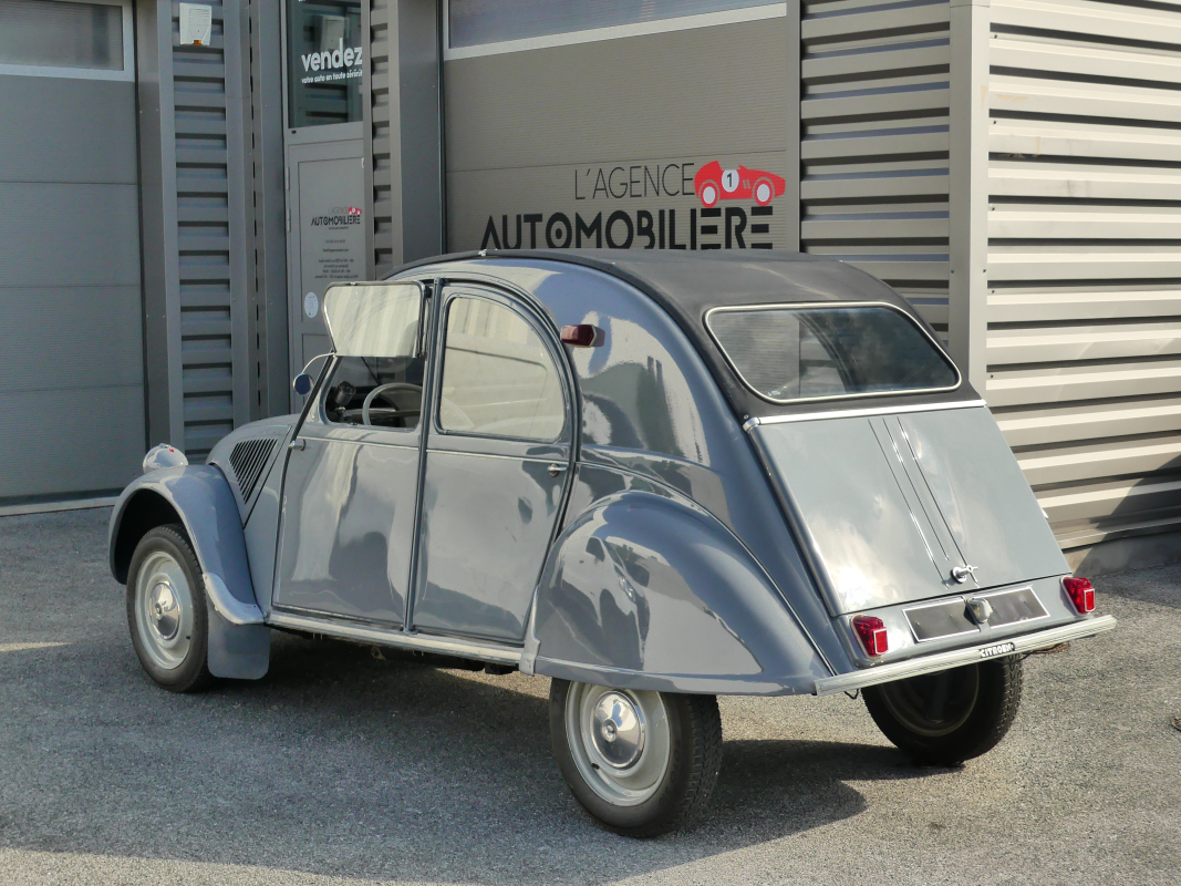 Citroen 2CV — 7