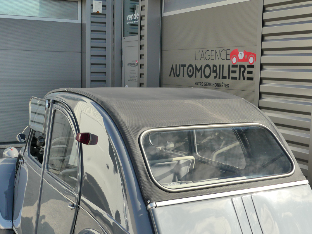 Citroen 2CV — 16