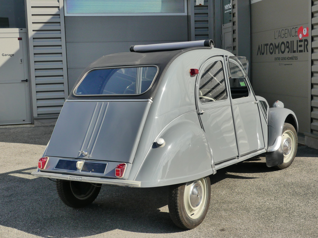 Citroen 2CV — 9