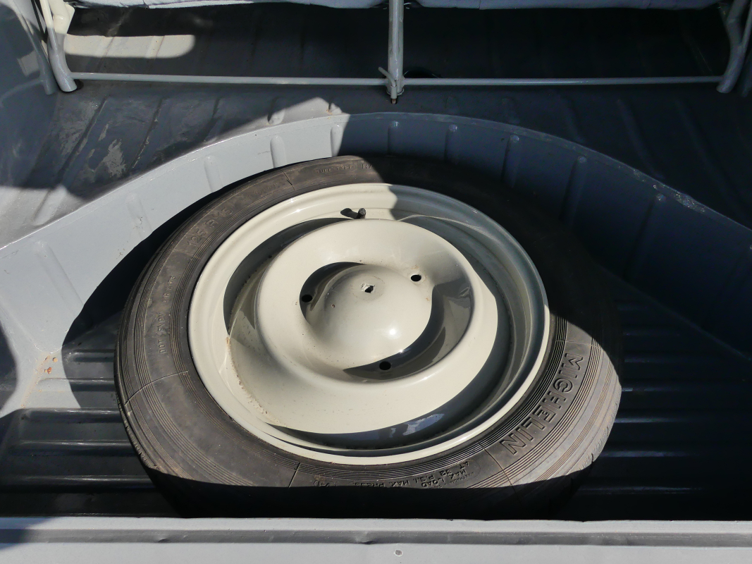 Citroen 2CV — 22