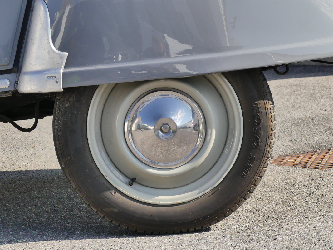 Citroen 2CV — 37