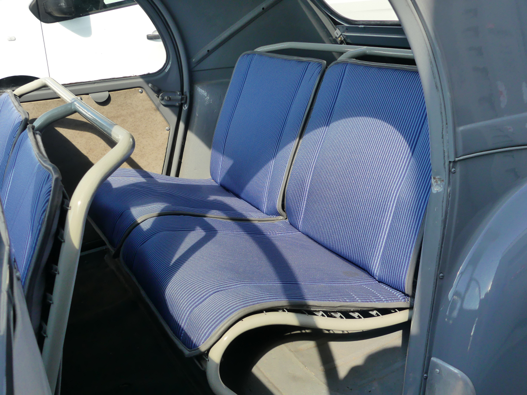 Citroen 2CV — 11