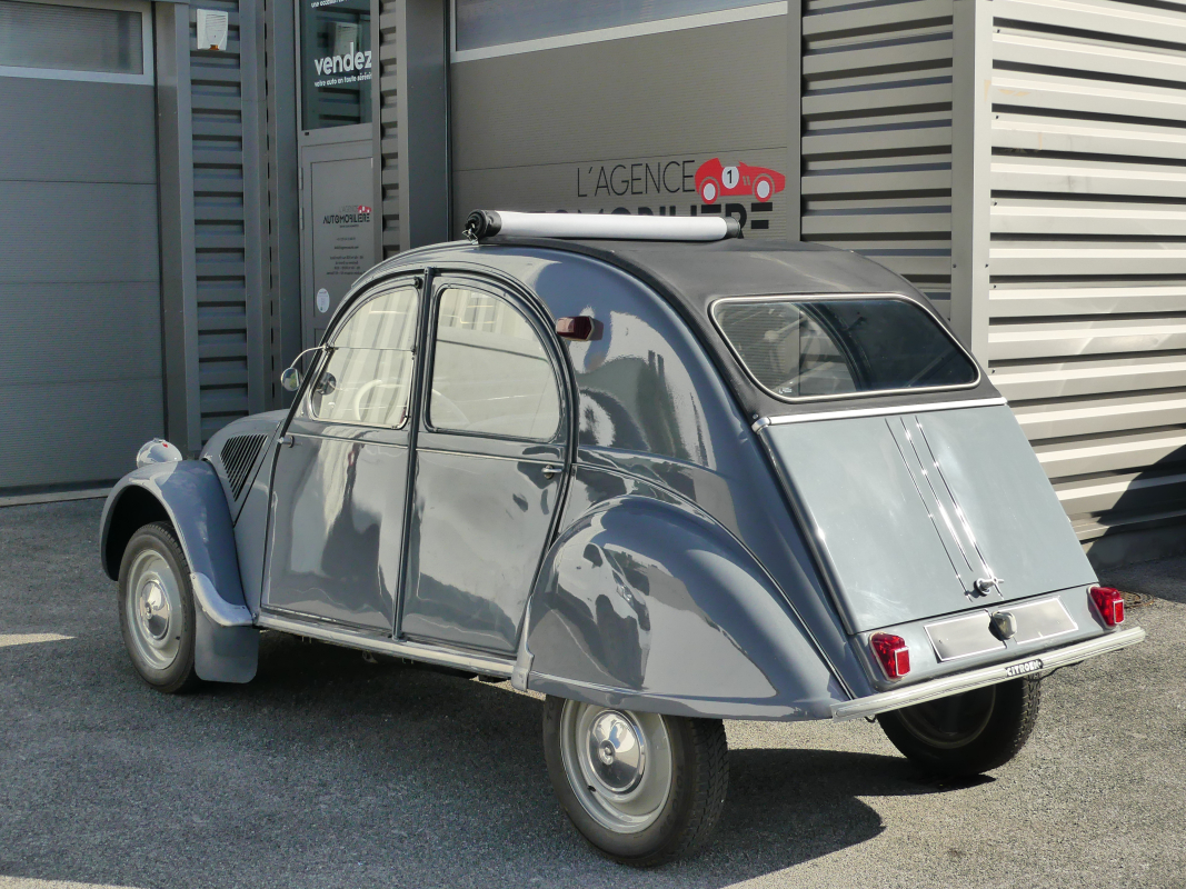 Citroen 2CV — 6