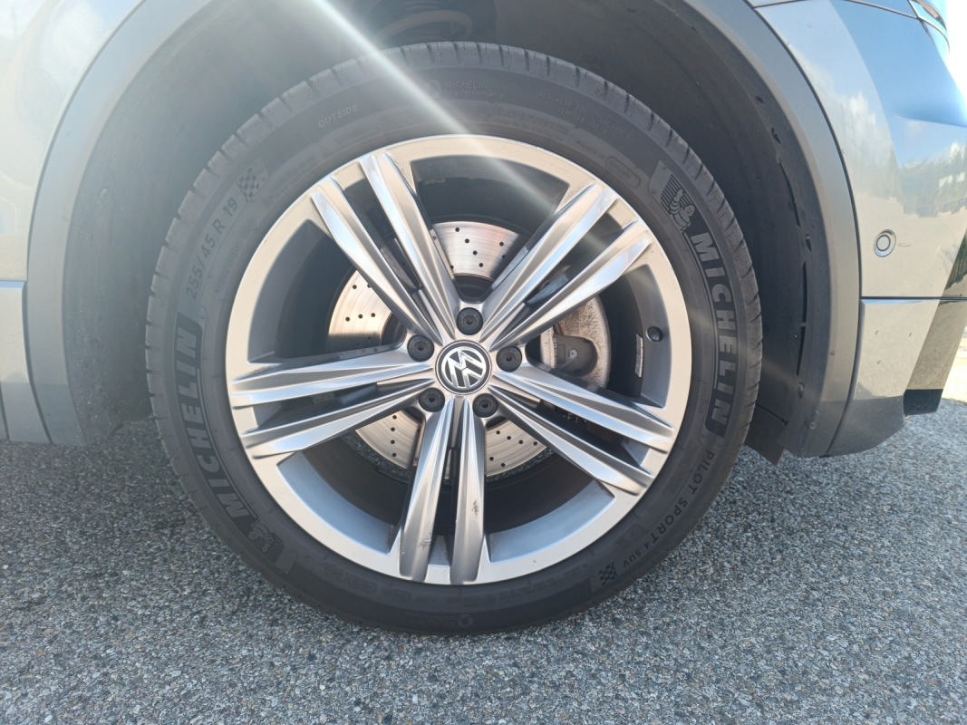 Volkswagen Tiguan Allspace — 29