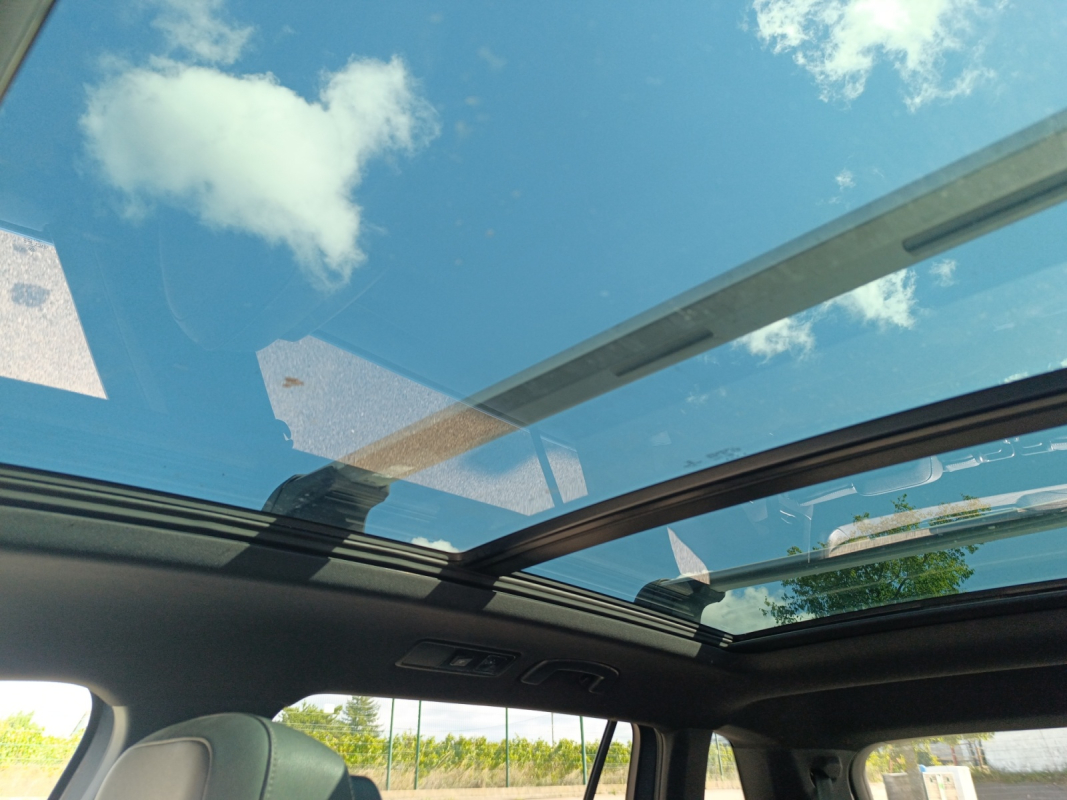 Volkswagen Tiguan Allspace — 17
