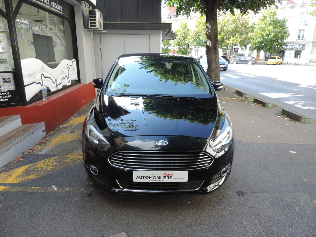 Ford S-Max — 2