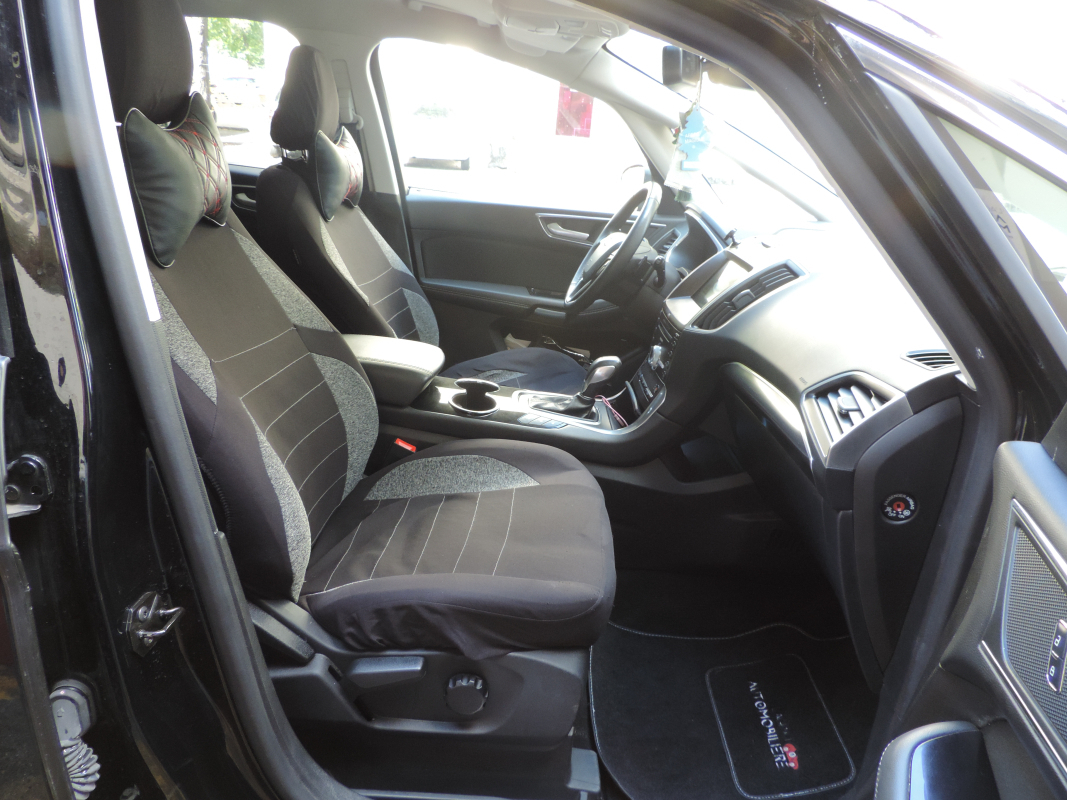 Ford S-Max — 9