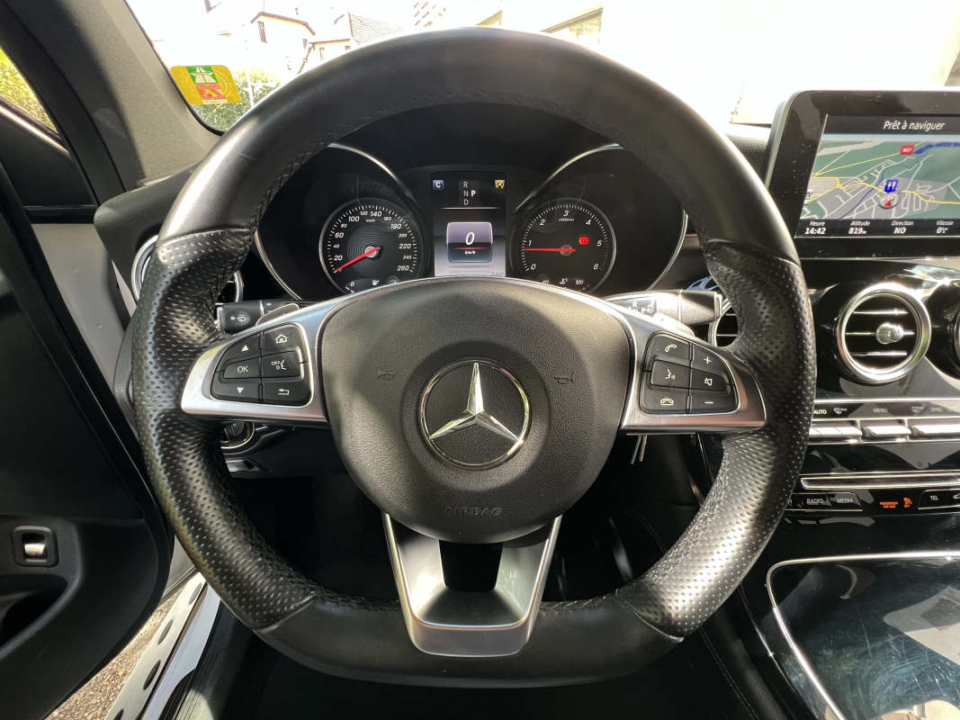 Mercedes Classe GLC — 16