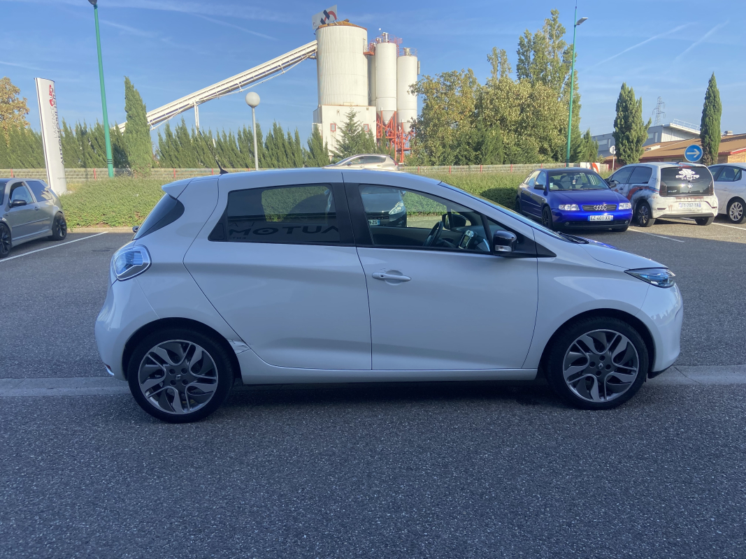Renault Zoe — 11
