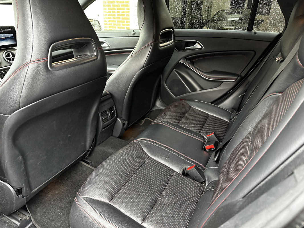 Mercedes Classe CLA — 18