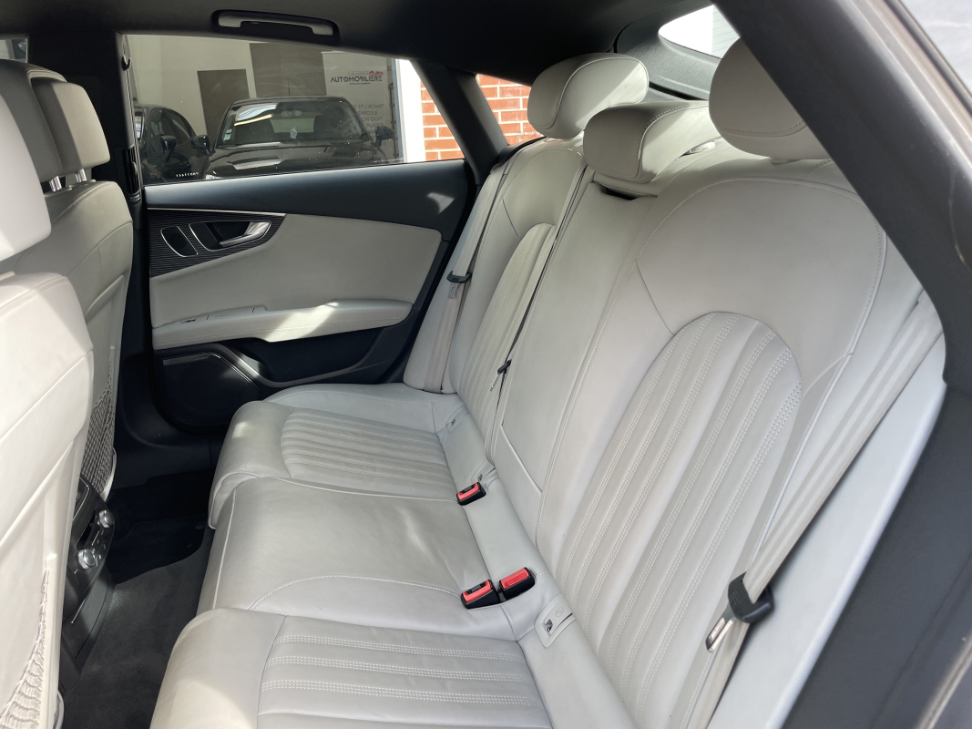 Audi A7 — 18