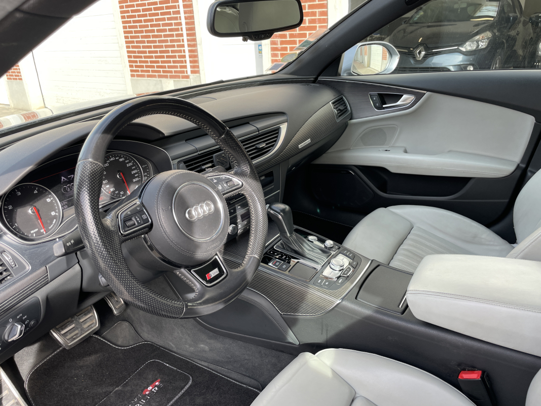 Audi A7 — 13