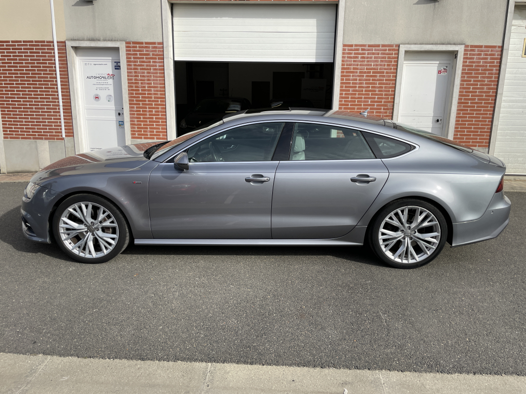 Audi A7 — 9