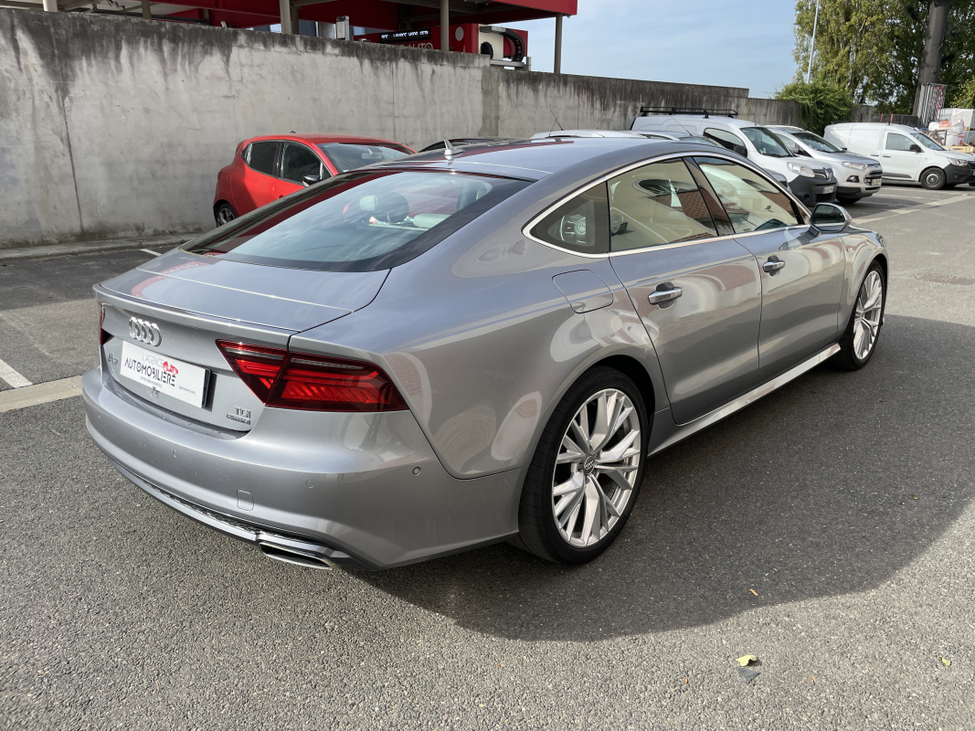 Audi A7 — 5