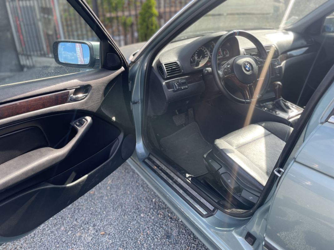 Bmw Série 3 — 9