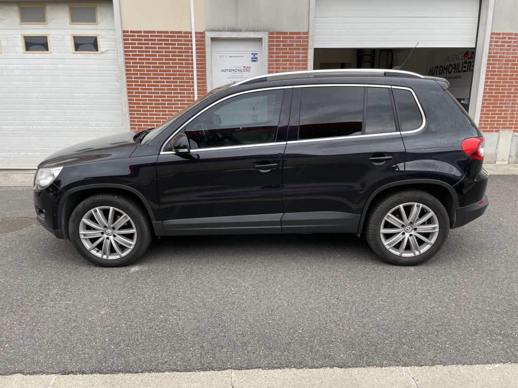 Volkswagen Tiguan — 9