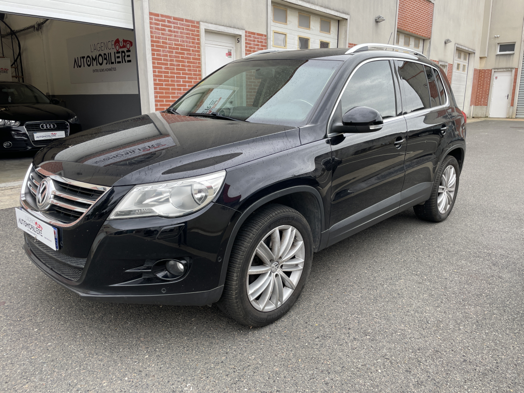 Volkswagen Tiguan — 10