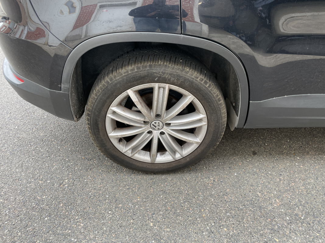 Volkswagen Tiguan — 31