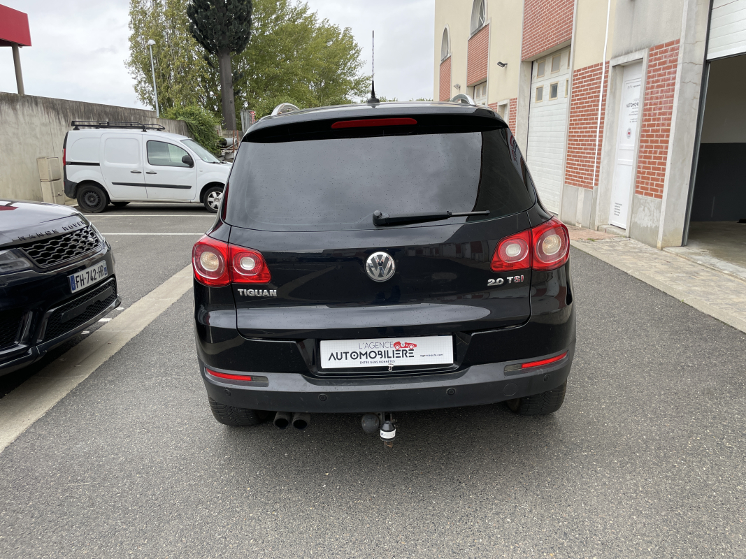 Volkswagen Tiguan — 6
