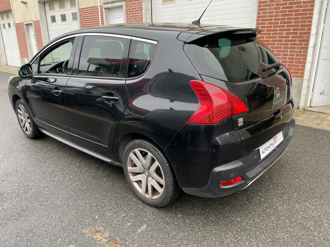 Peugeot 3008 HYbrid4 — 7