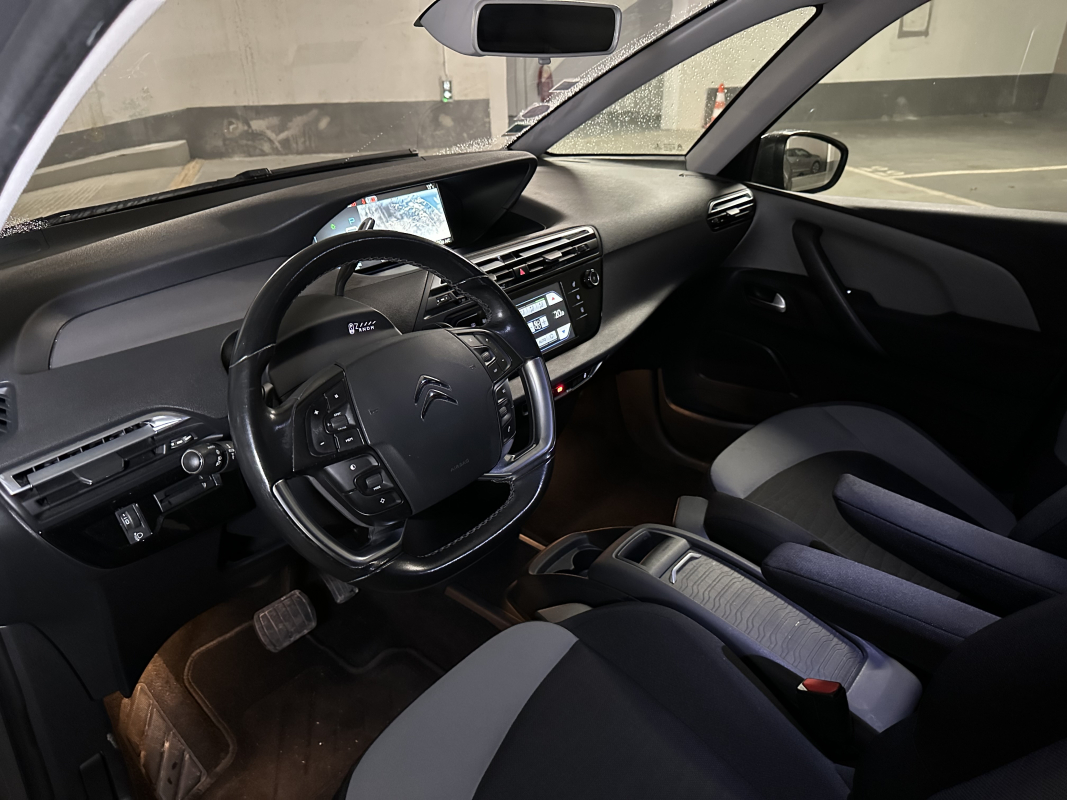 Citroen C4 Picasso — 9