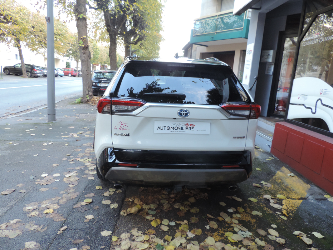 Toyota RAV4 — 5